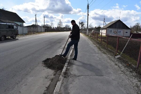 Подузово деревня жирятинского района фото Жители Жирятинского района дружно включились в месячник по благоустройству "Жиря