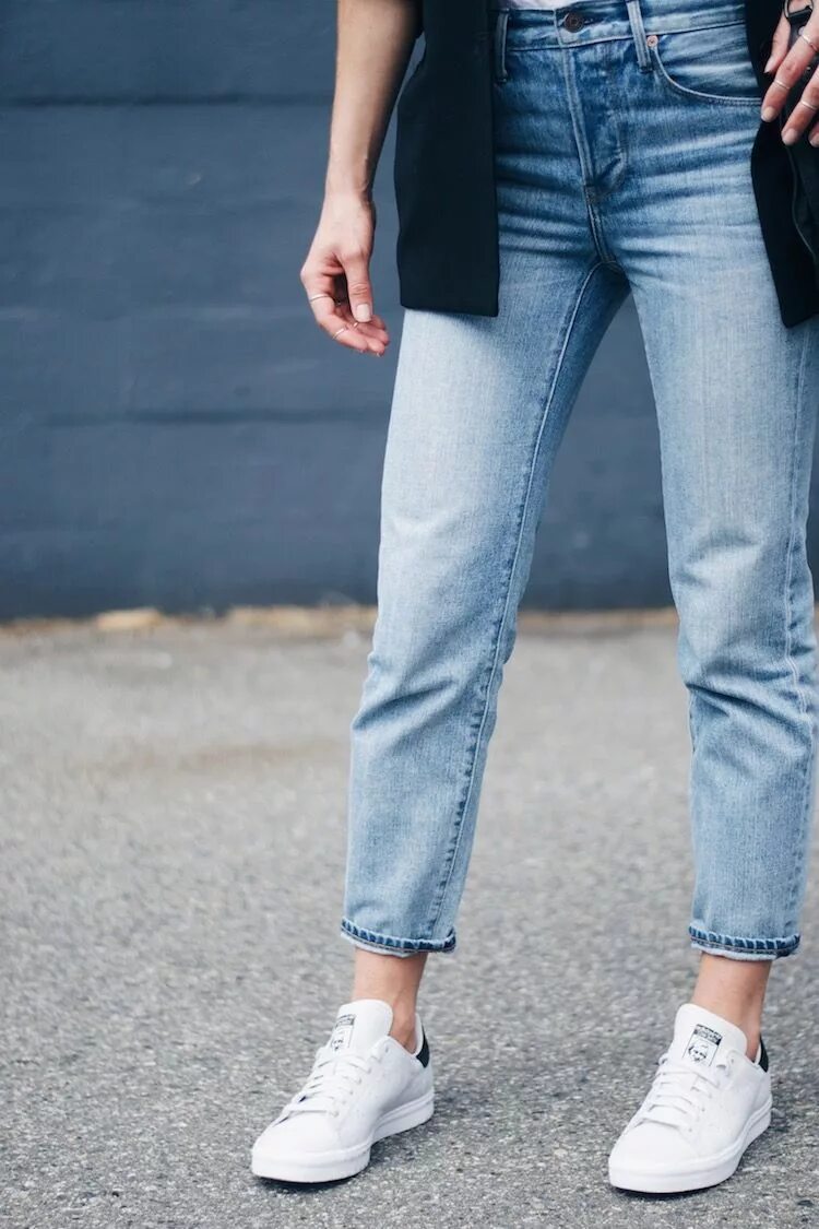 Подвернутые джинсы женские фото the girlfriend jean, cont. Girlfriend jeans, Blazer with jeans, Jeans