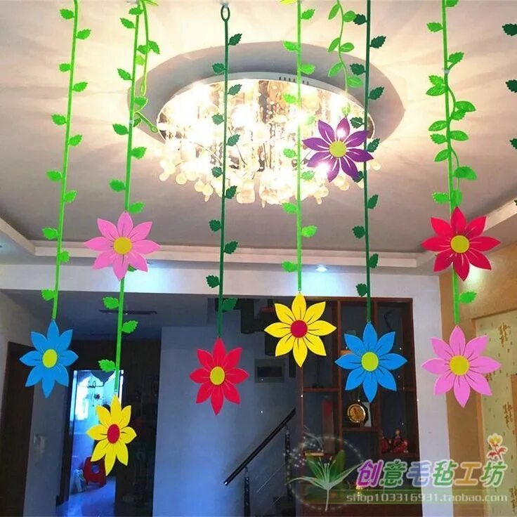 Подвесное оформление в детском саду Image result for classroom flowers - New Deko Sites Spring crafts, Spring crafts