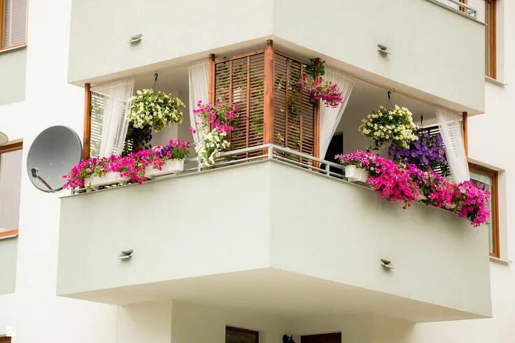 Подвесной балкон фото Taras - zdjęcie od Iwona KD Small balcony decor, Balcony decor, Balcony design