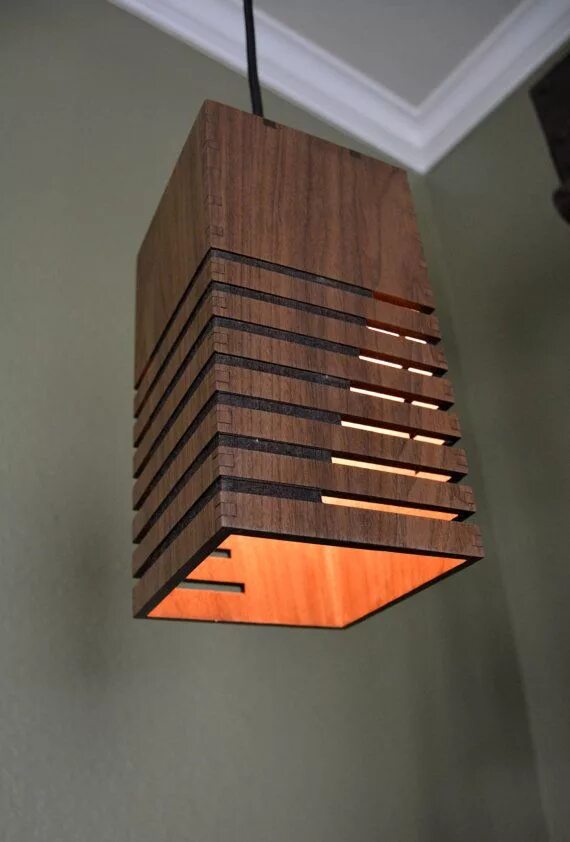 Подвесной светильник из дерева своими руками Wooden Pendant Light_Linear cutouts Подвесные лампы, Деревянные лампы и Светильн