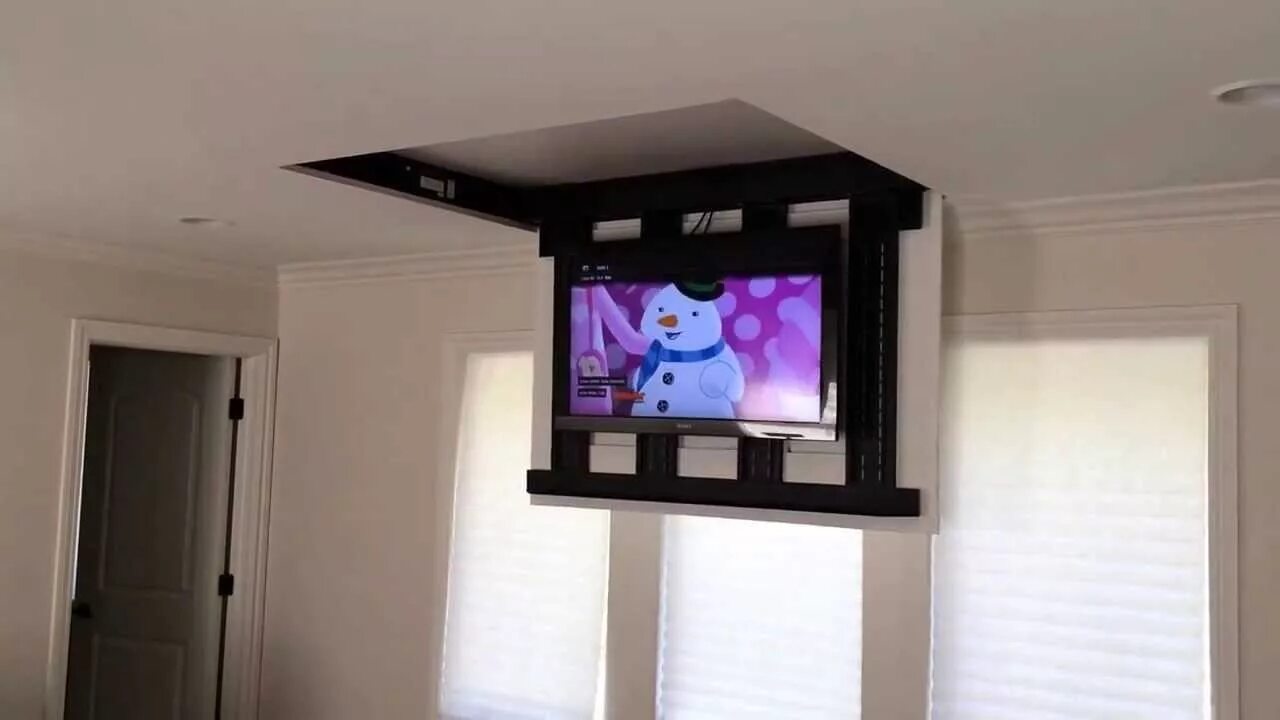 Подвесной телевизор фото Motorized fully automated Flip-down ceiling TV lift 46"-60" (120 LB) - YouTube