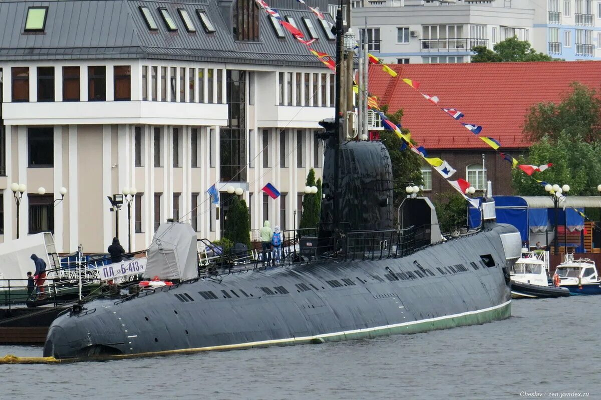 Подводная лодка в калининграде фото Подлодка Б-413 в Калининграде. Cheslav Дзен