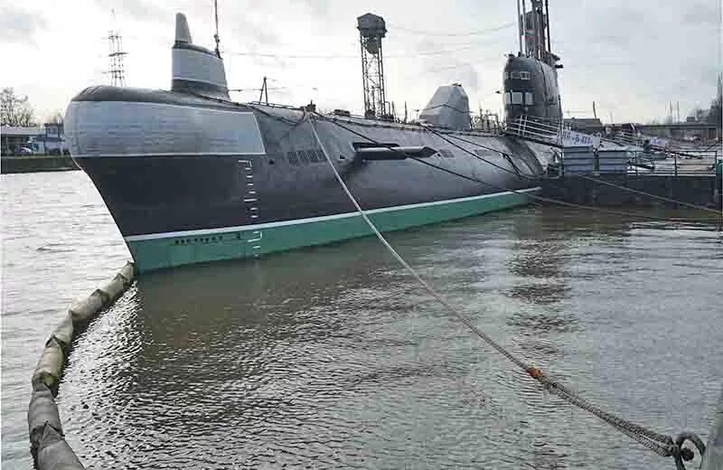 Подводная лодка в калининграде фото Возгорание на подлодке в Вилючинске локализовано :: Новости :: ТВ Центр