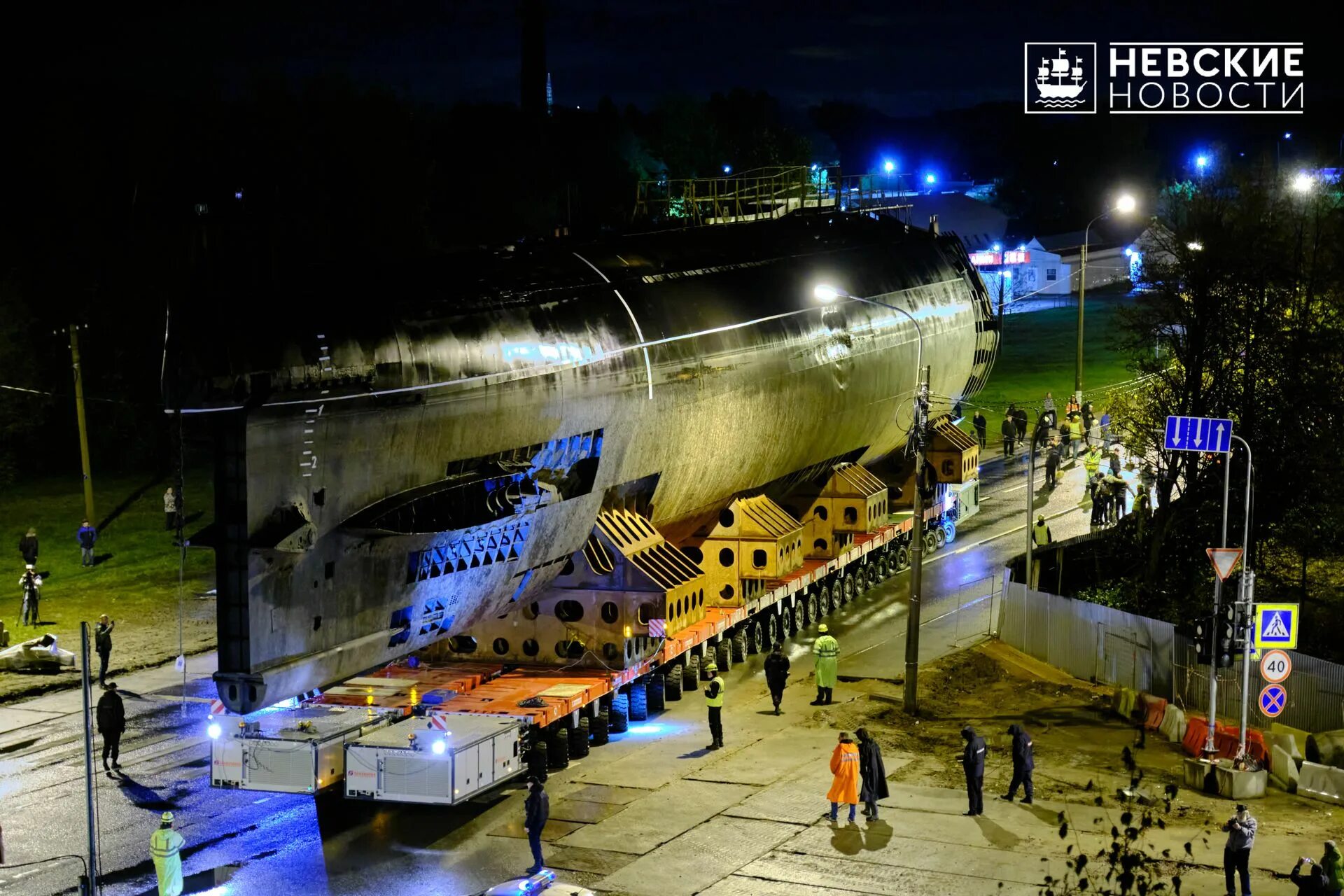 Подводная лодка в кронштадте музей фото Кронштадтское шоссе вновь перекроют на ночь в связи с транспортировкой подлодки 