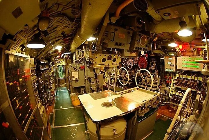 Подводная лодка внутри фото World Of Mysteries: Inside a Submarine Подводные лодки, Подводные корабли, Подво