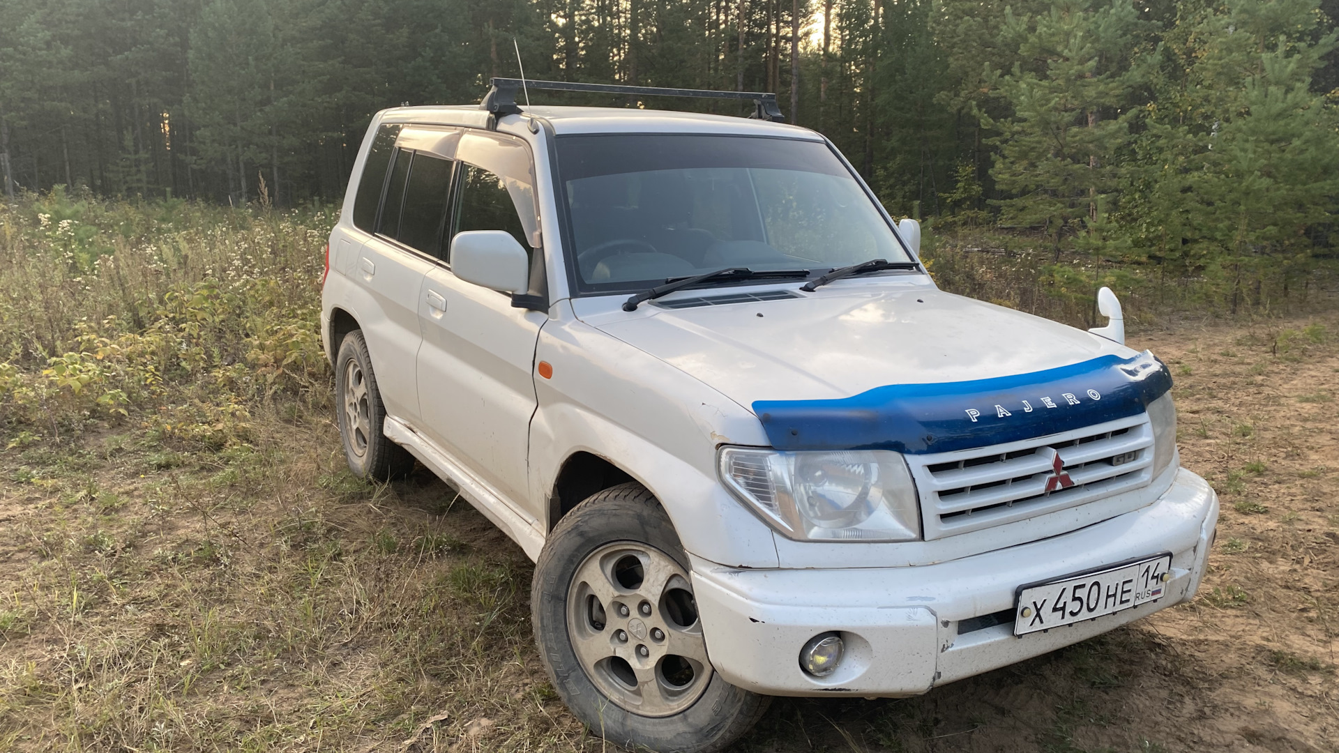 Поджерики машина как выглядит Mitsubishi Pajero iO 1.8 бензиновый 1999 на DRIVE2