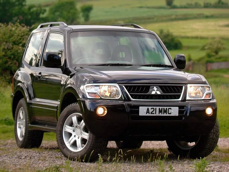 Поджерики машина как выглядит Фото Mitsubishi Pajero (2000 - 2006) поколение III - фотография 3