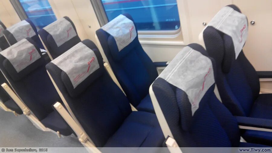 Поезд 107я вологда москва сидячие места фото Tiwy.com - Железнодорожный вокзал Ярославль-Главный и экспресс Москва - Ярославл