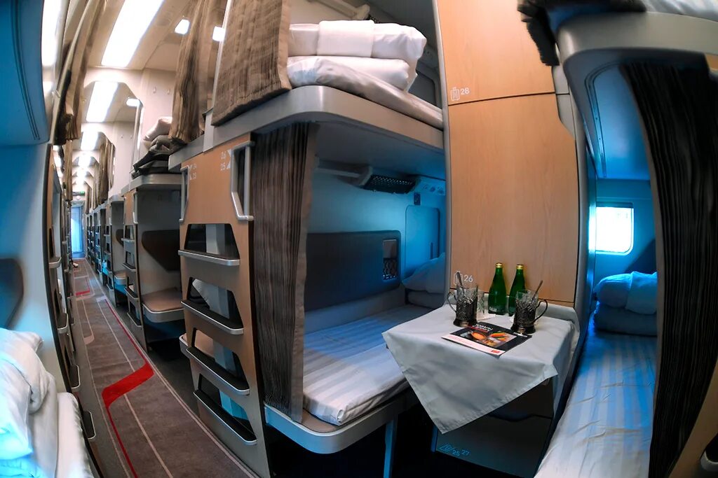 Поезд 150х фото Новые плацкарт вагоны - РЖД, что? Интересно во всем! Дзен