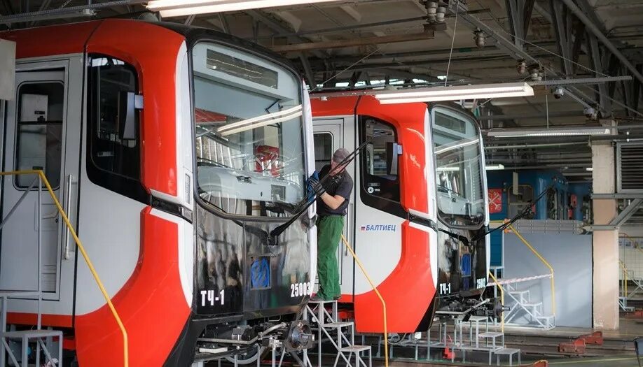 Поезд балтиец фото В петербургском метро стартовали испытания новейшего поезда "Балтиец": tmholding