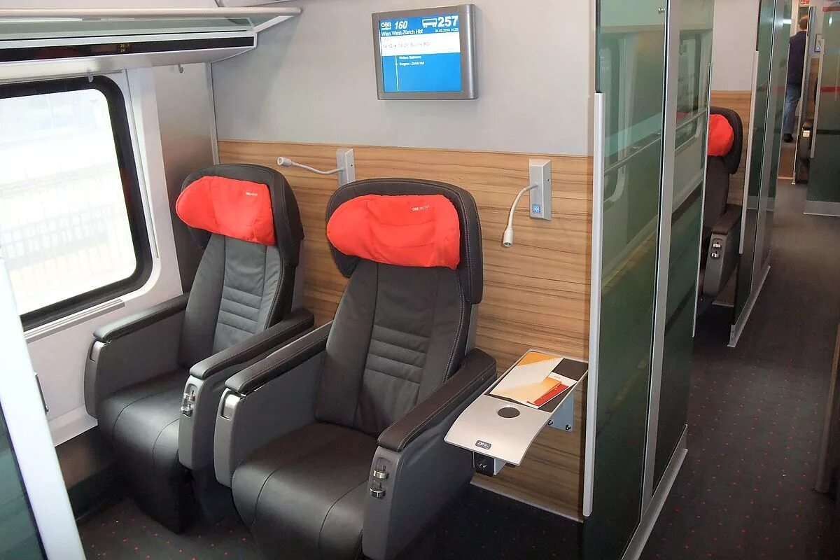 Поезд бизнес класс фото File:Premium Class ÖBB railjet (4387966054).jpg - Wikipedia