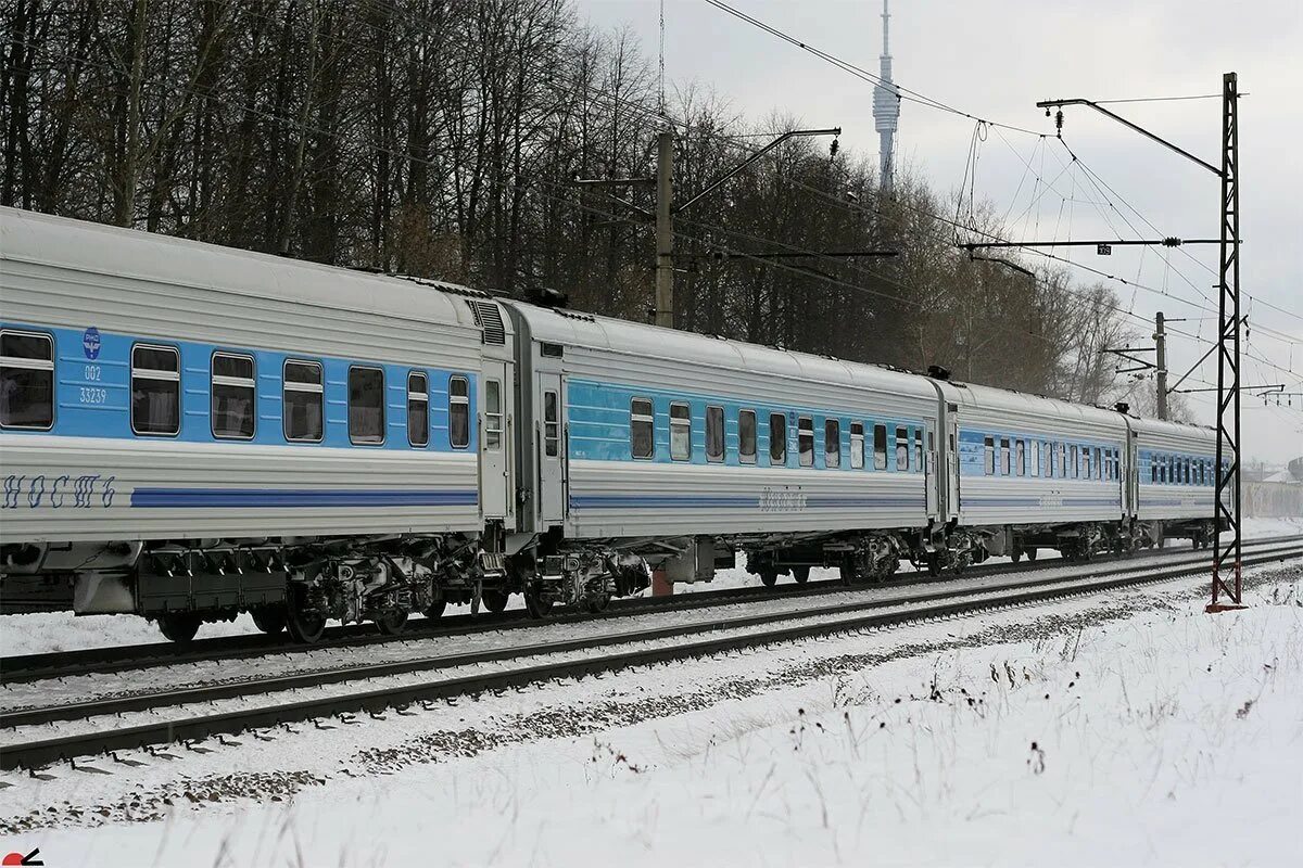 Поезд иван паристый брянск фото Плацкартный вагон поезда № 23/24 "Юность" сообщением Санкт-Петербург - Москва - 