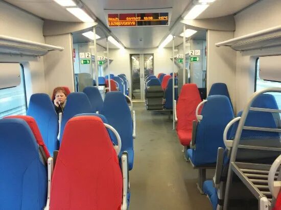 Поезд ласточка эконом фото В вагоне "Ласточки" - Picture of High-speed Train Lastochka, Sochi - Tripadvisor