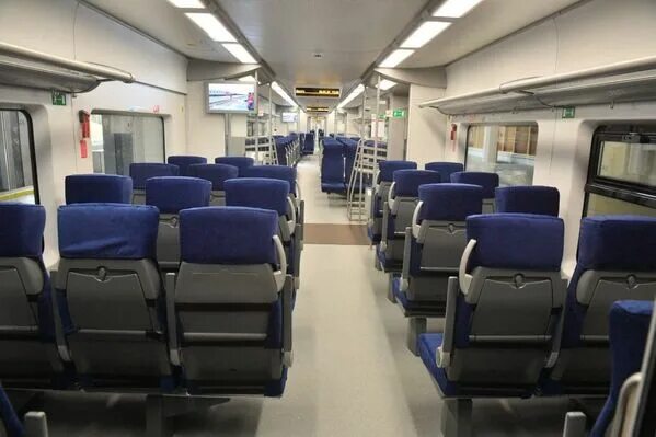 Поезд ласточка минск фото Первый "полет" поезда "Ласточка" из Минска в Москву в фотографиях - 30.04.2021, 