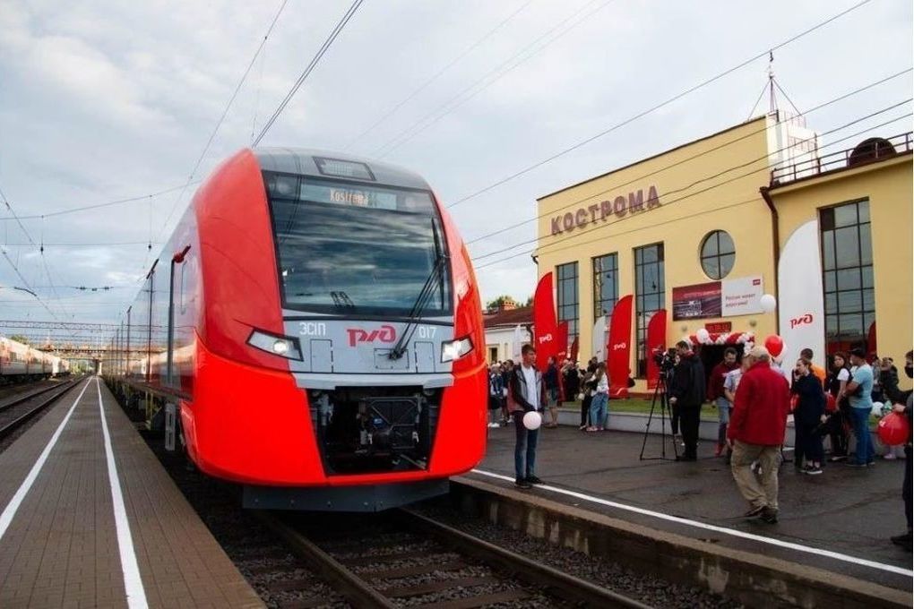 Поезд ласточка москва кострома фото В летние месяцы "Ласточки" на маршруте Кострома-Москва будут ходить составами по