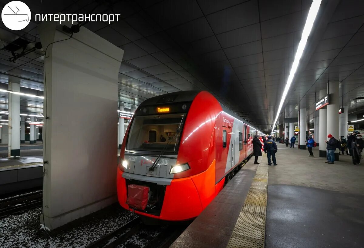 Поезд ласточка москва санкт петербург фото Что такое "Зимний бонус" от РЖД? Питертранспорт Дзен