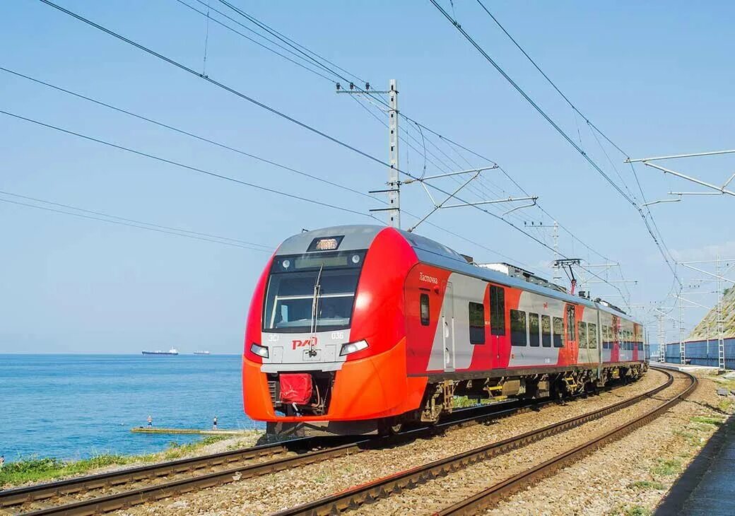 Поезд ласточка сочи анапа фото Поедет ли "Укрзализниця" вместе с РЖД? Или реформа железных дорог Украины пойдёт