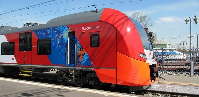 Поезд ласточка в смоленск фото Выксунский металлургический завод изготовил колеса для скоростного электропоезда