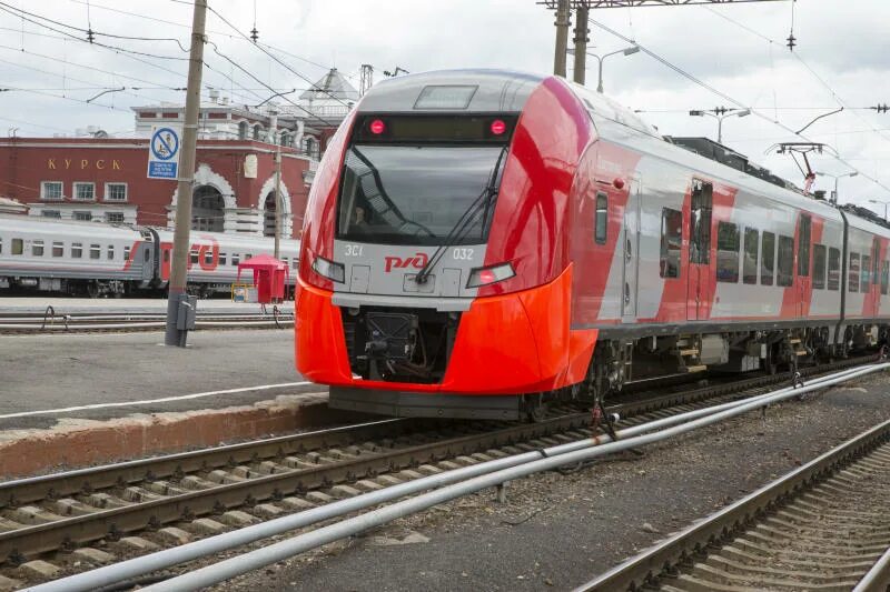 Поезд ласточка в смоленск фото Фотобанк Компания