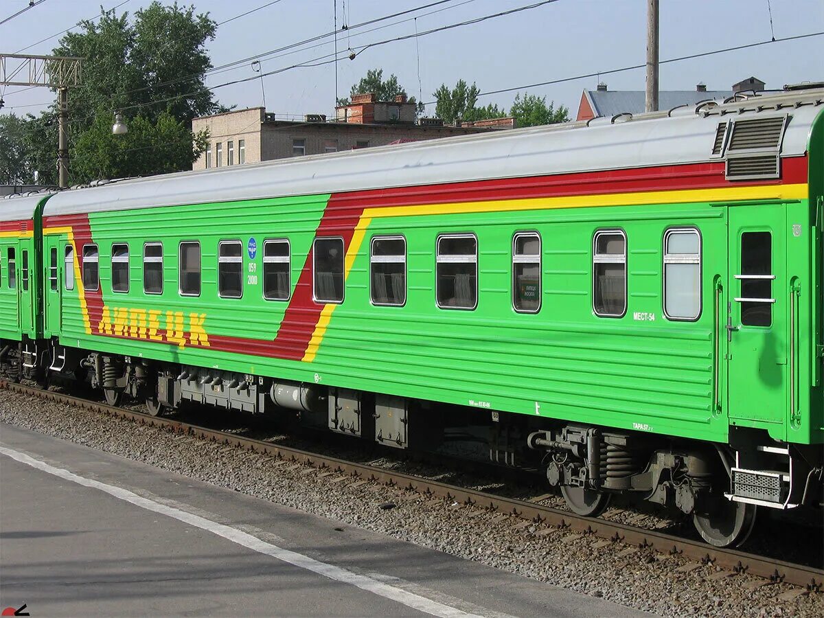 Поезд липецк москва фото Выбираем цвет вагонов. Какой окрас лучше? ДУ-46 журнал железнодорожника Дзен