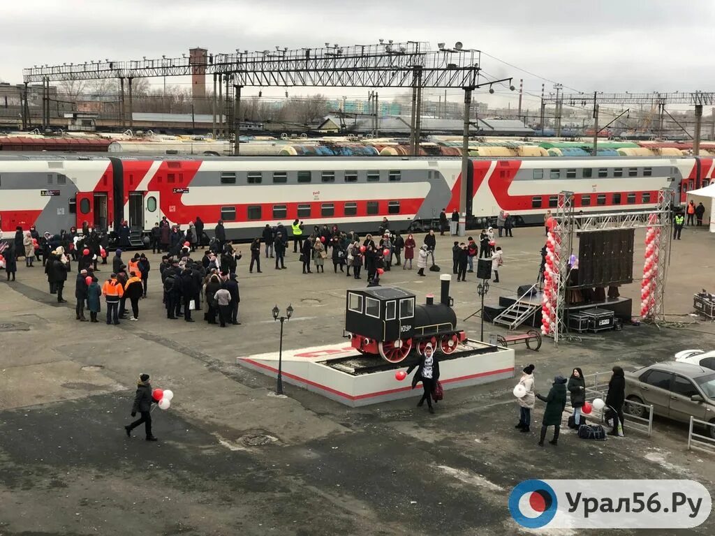 Поезд оренбург москва фото На новогодние праздники РЖД запускает туристический поезд из Оренбурга в Самару,