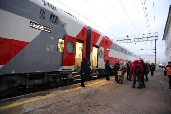 Поезд оренбург москва фото Between Orenburg and Moscow, the first double-decker train began to be built On 