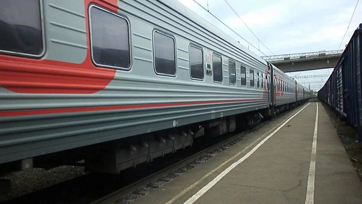 Поезд оренбург санкт петербург фото С декабря фирменный поезд "Оренбуржье" перестанет ездить в Москву Новости Оренбу