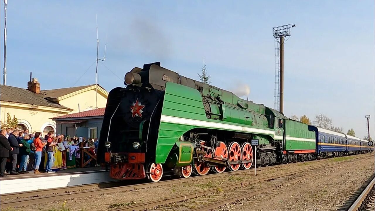 Поезд переславль залесский фото Паровоз с первым за 64 года пассажирским поездом на станции Переславль-Залесский