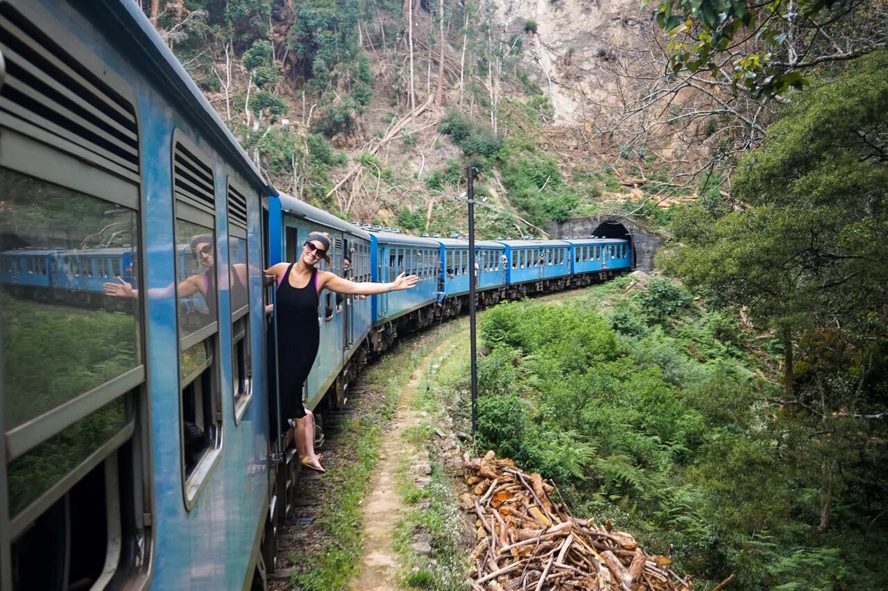 Поезд шри ланка фото Kandy to Ella Train, Sri Lanka Just Globetrotting Travel Blog