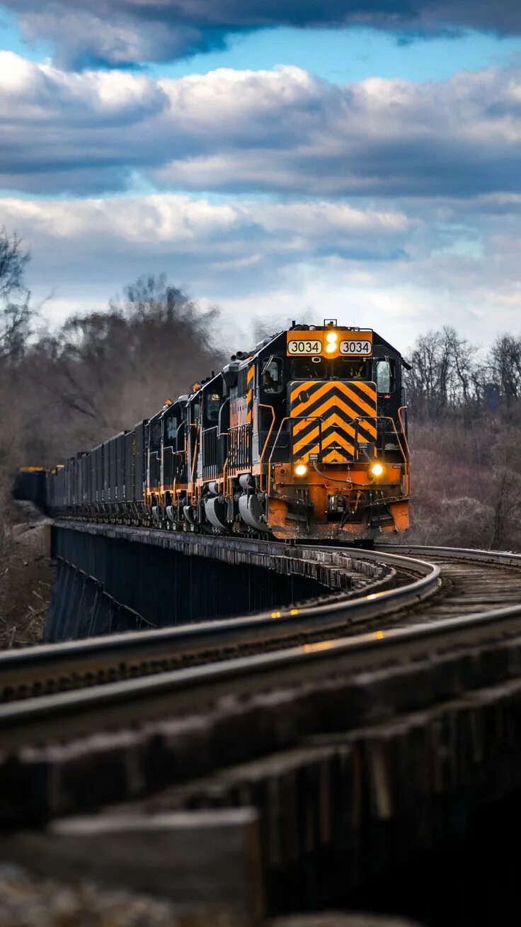 Поезд вертикальное фото 2160x3840 Luggage train, bridge wallpaper in 2020 Digital artwork, Wallpaper