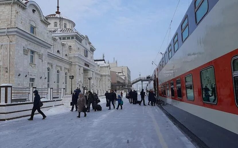 Поезда фото ижевск Дополнительные поезда Ижевск - Москва будут курсировать в новогодние праздники -