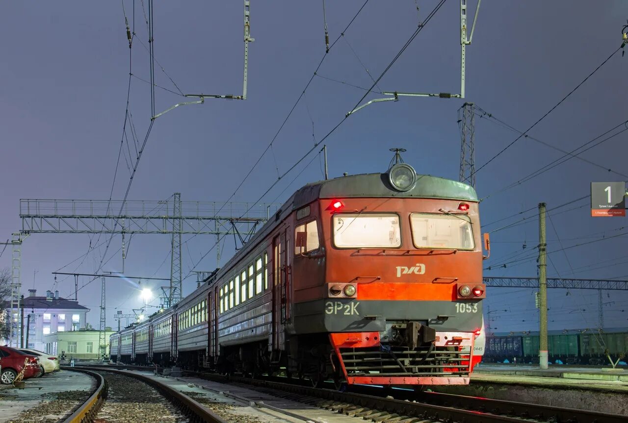 Поезда рязань фото ER2K-1053 Russia, Ryazan region, station Ryazan-I Author: Vladislav from St. Pet