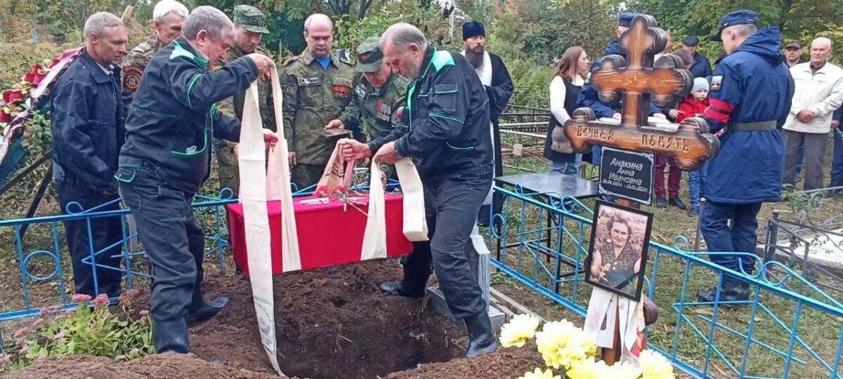 Погибшие белгород фото В Белгороде перезахоронили останки погибшего в годы Великой Отечественной войны 