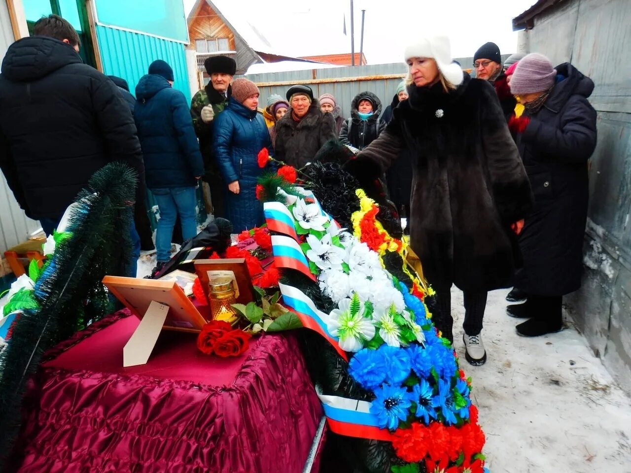 Погибшие на сво на сегодня фото В ходе специальной военной операции погиб житель Куеды Сергей Ефимов "Новый комп