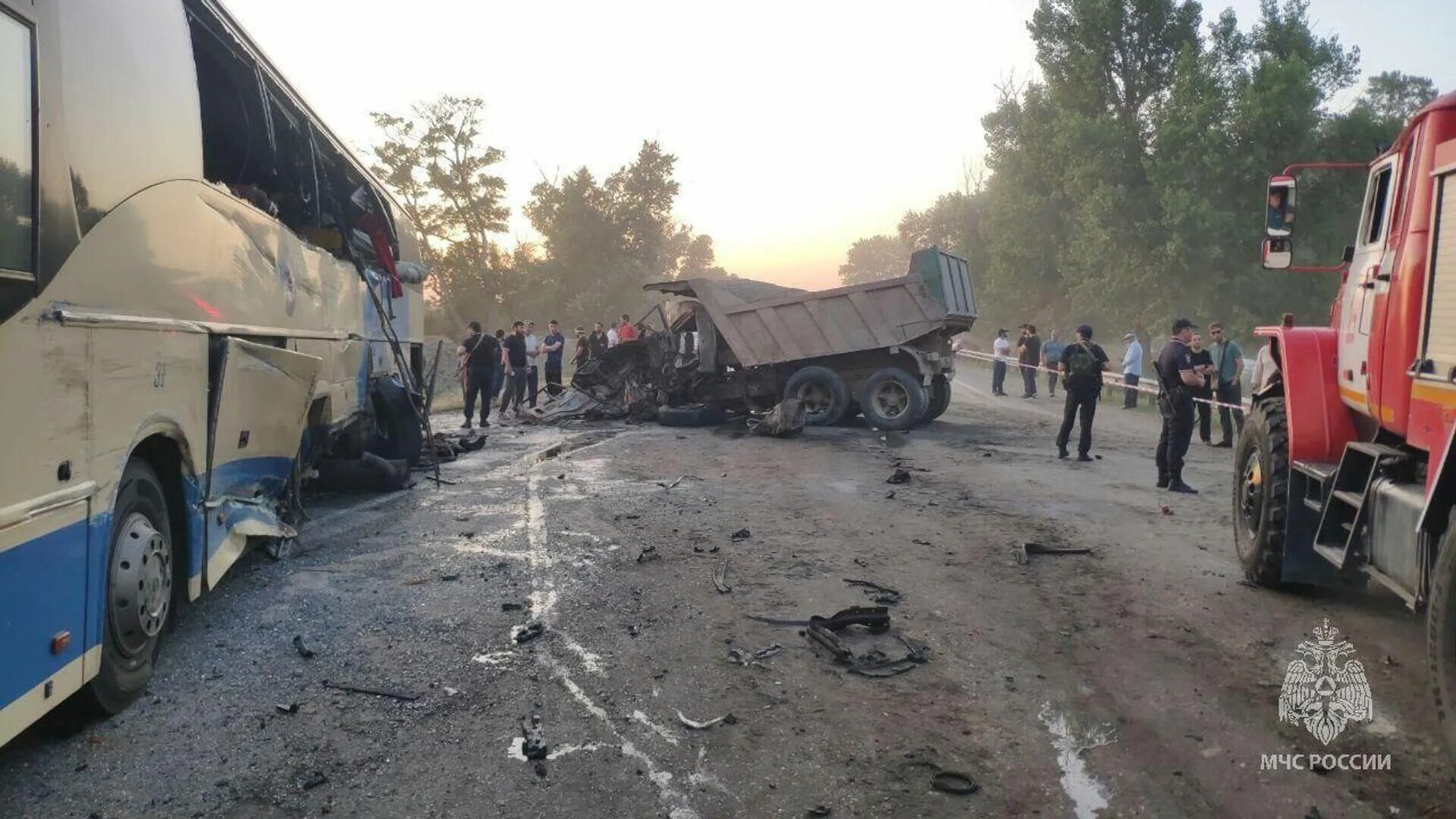 Сколько погибло в автобусе на мойке: найдено 76 изображений