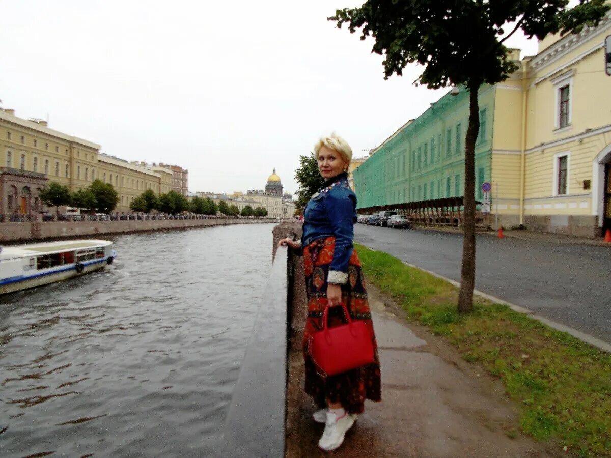 На Петербург надвигается гроза