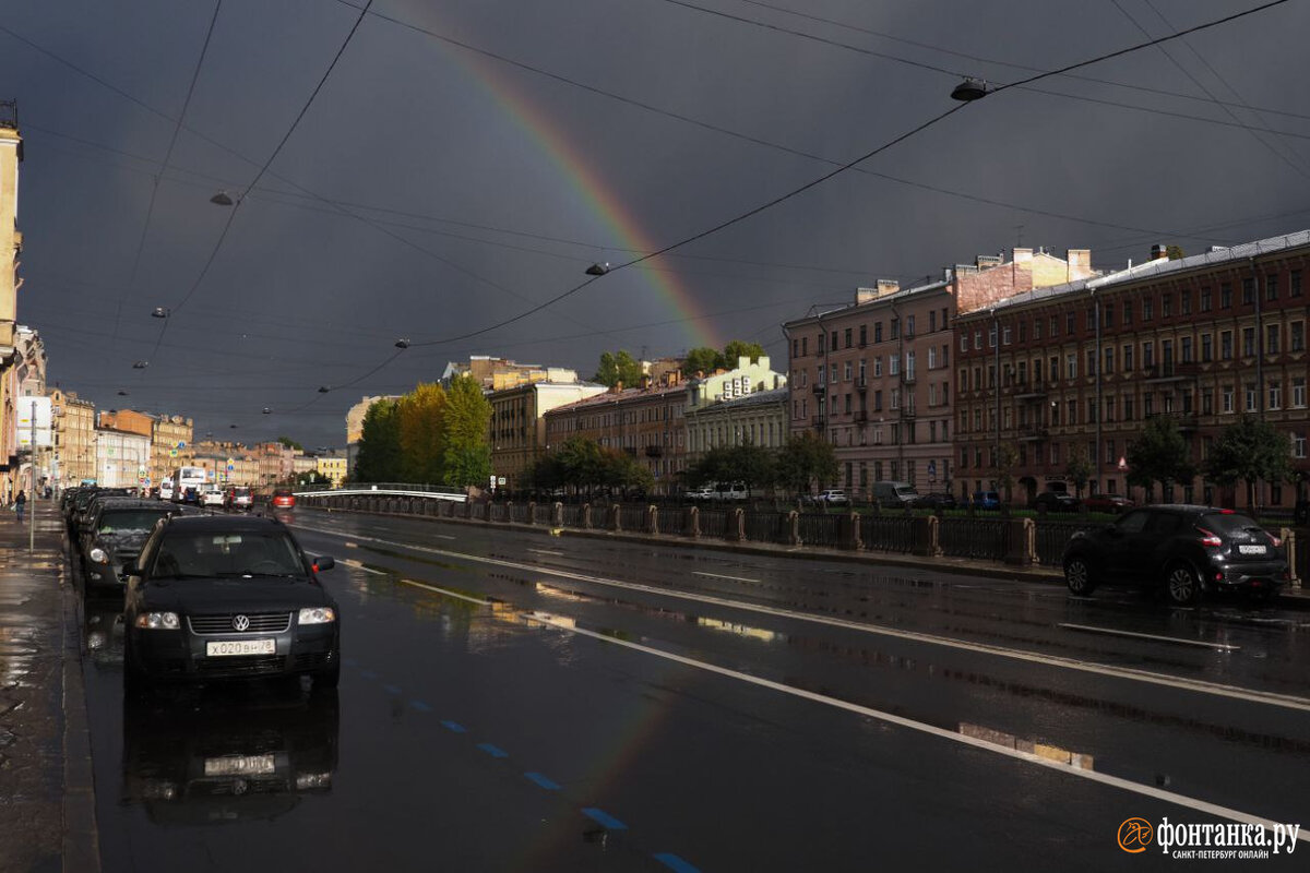 Погода питер фото Осень в Петербурге бывает абсолютно разной, но ее агрегатные состояния иногда на