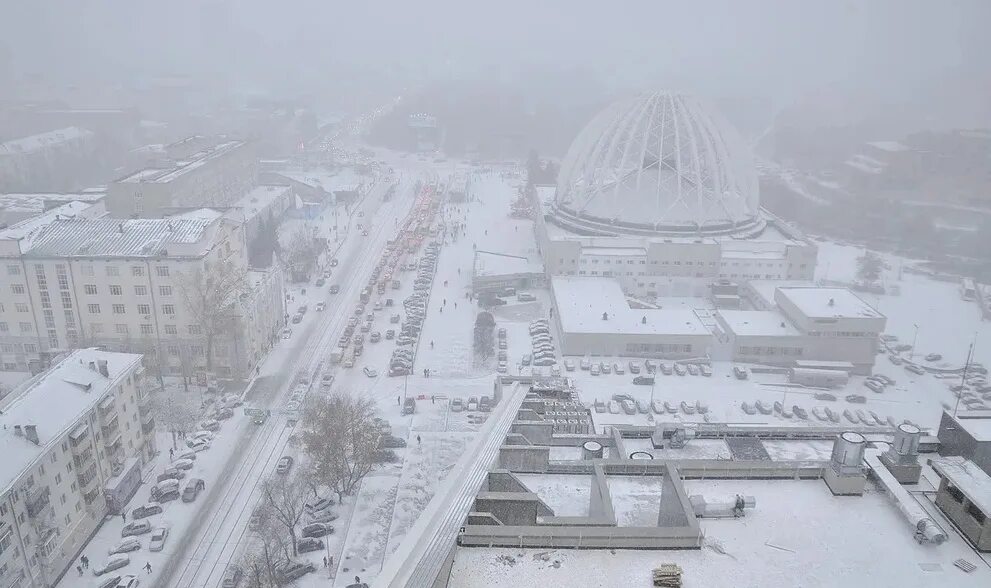 Погода в екатеринбурге фото Синоптики предупреждают о том, что в Екатеринбурге Жизнь в Екатеринбурге