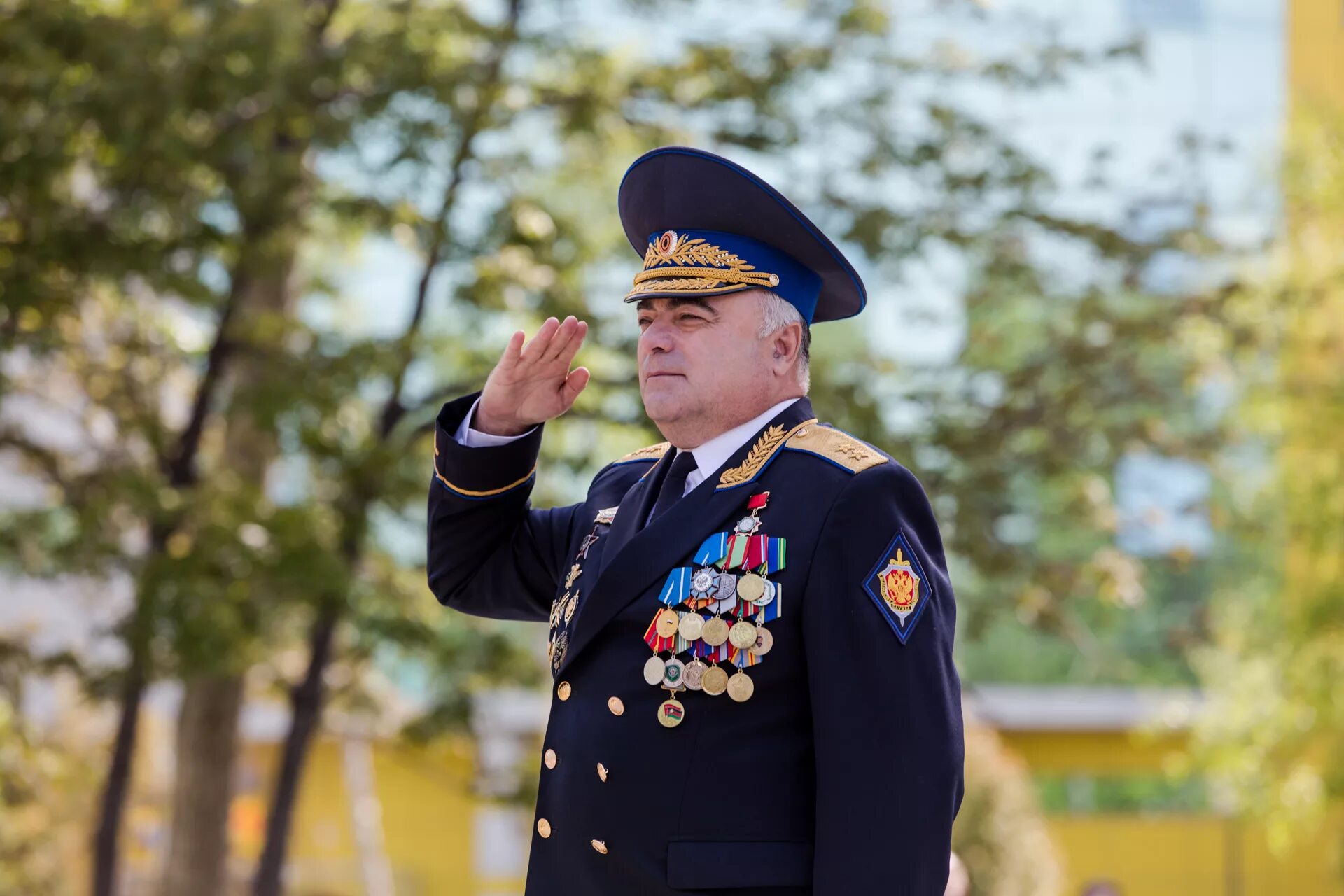 Пограничник генерал изенков н в фото Официальный сайт Администрации города Южно-Сахалинска