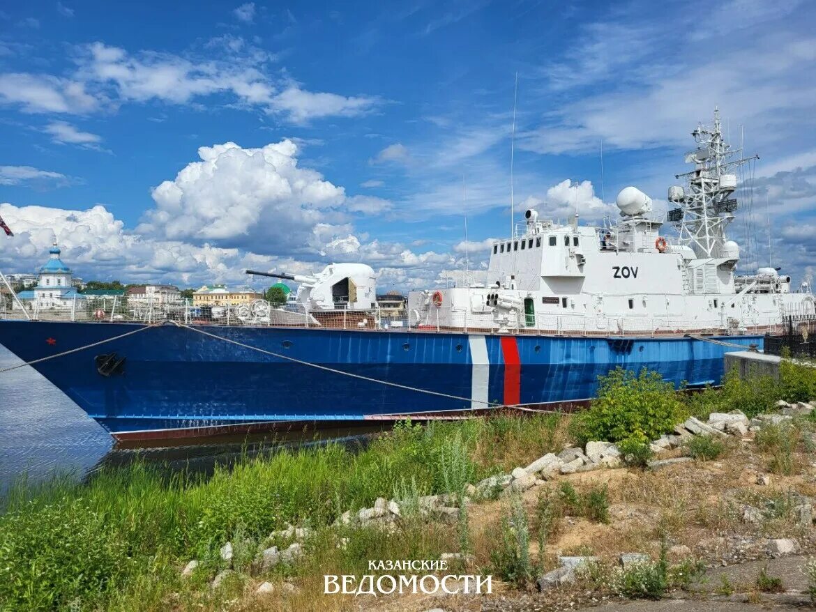 Пограничный сторожевой корабль чебоксары чебоксарское водохранилище фото Волжские амазонки, изба Чапаева и корабль-музей: что казанцам искать в Чебоксара