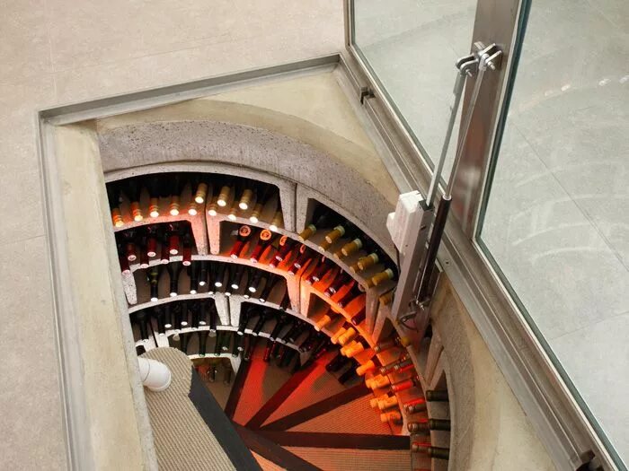 Погреб лестница фото Spiral Cellars, the Perfect Way to Store Your Wine Collection Wine cellar design