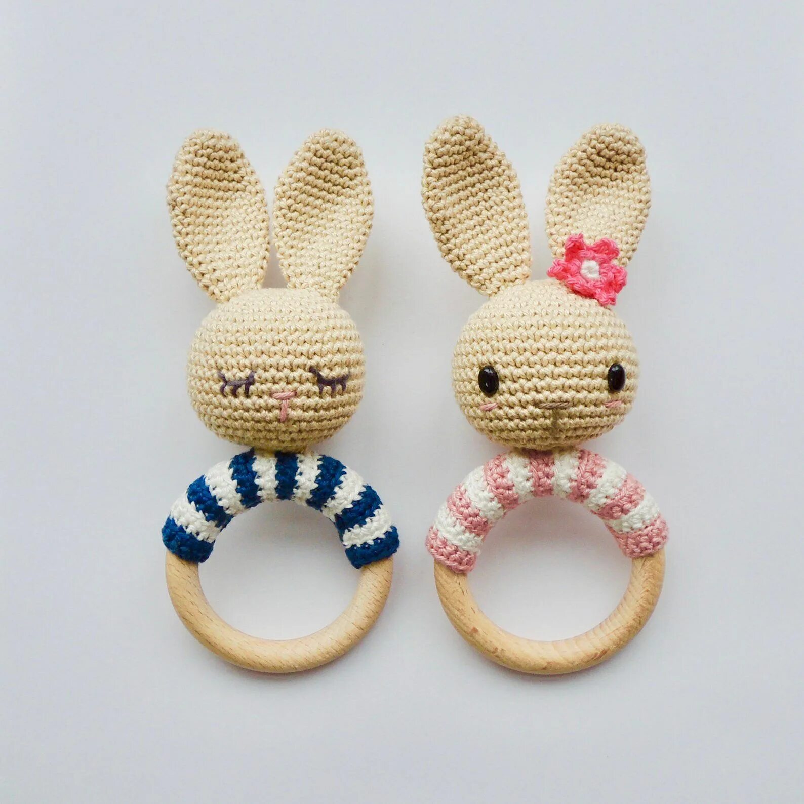 Погремушка крючком схема Crochet Pattern Rattle / Teething Ring Bunny - Etsy Crochet dolls, Crochet bunny