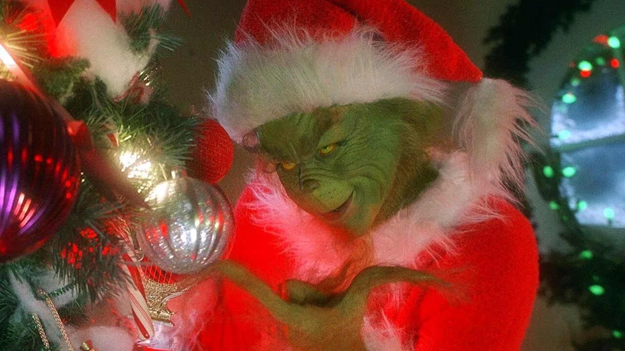 Похититель рождества картинки The Grinch Stealing Christmas Presents Scene - How the Grinch Stole Christmas (2