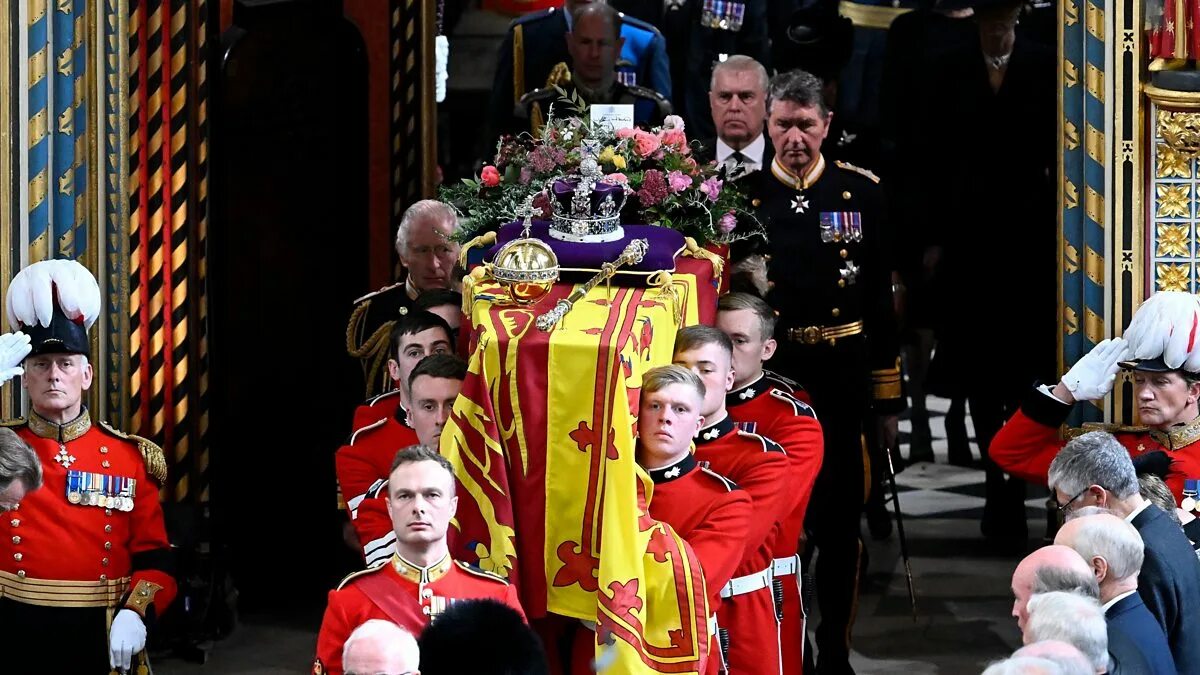 Похороны елизаветы 2 королевы англии фото BBC World Service - Newshour, Key moments from the funeral of Queen Elizabeth II