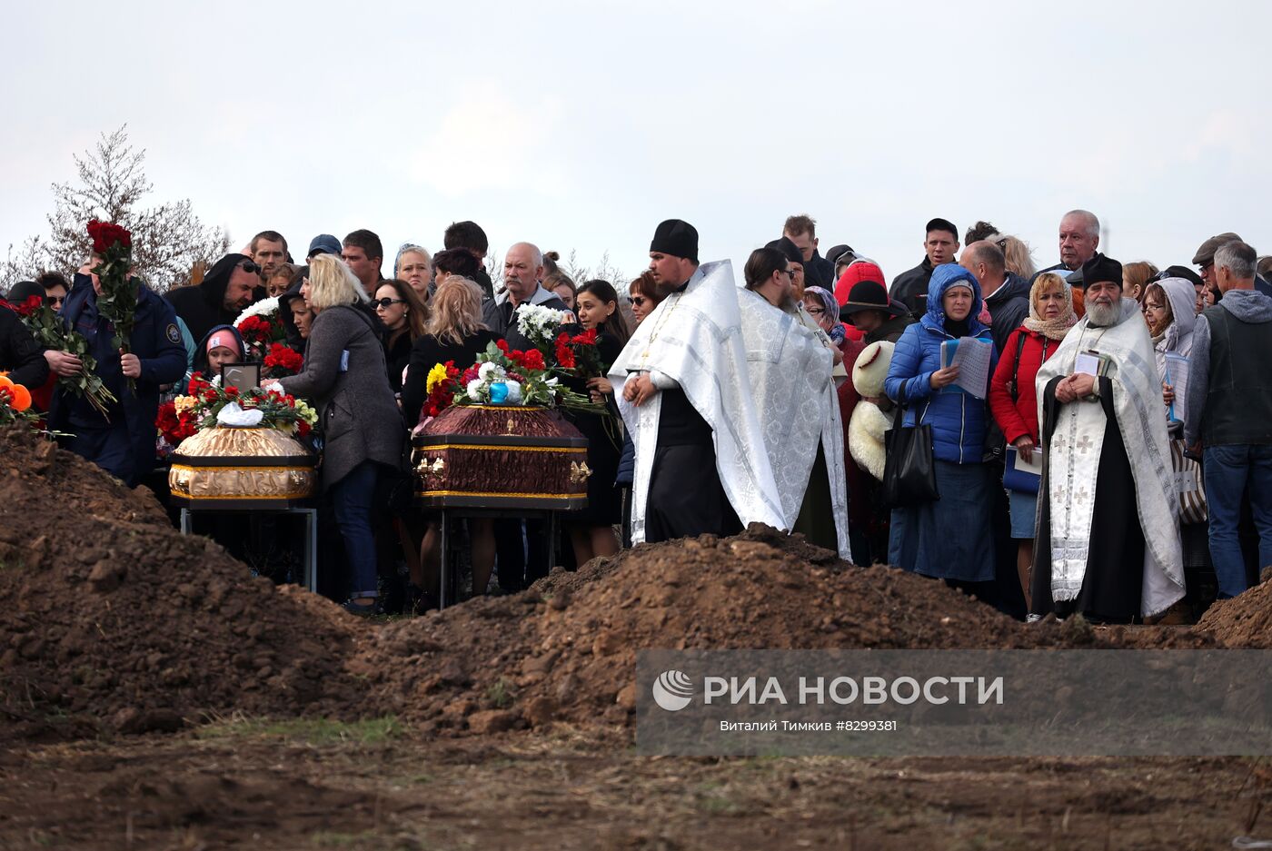 Похороны семьи базилевич львов фото Похороны 15: найдено 88 изображений