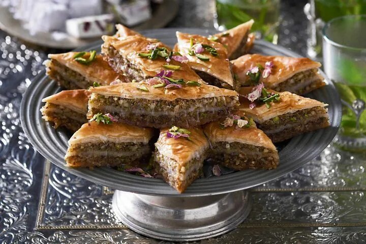 Похвала в домашних условиях фото Pistachio, walnut and almond baklava Recipe Baklava, Baklava recipe, Recipes