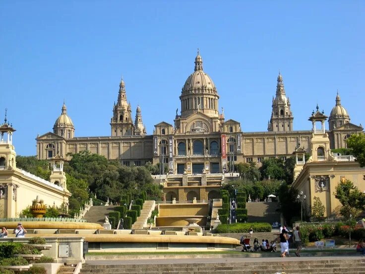 Поиск достопримечательностей по фото Palacio Nacional, Barcelona, Spain Catalonia spain, Barcelona spain, Spain