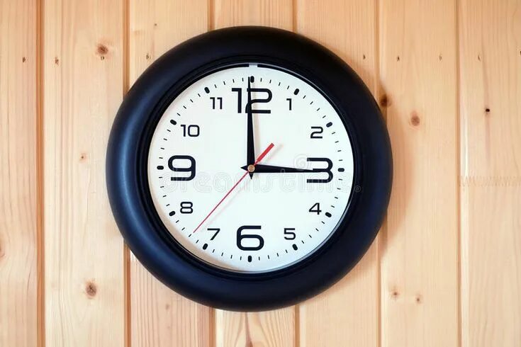 Поиск по фото часы Big round wall clock isolated on wooden wall royalty free stock image Wall clock