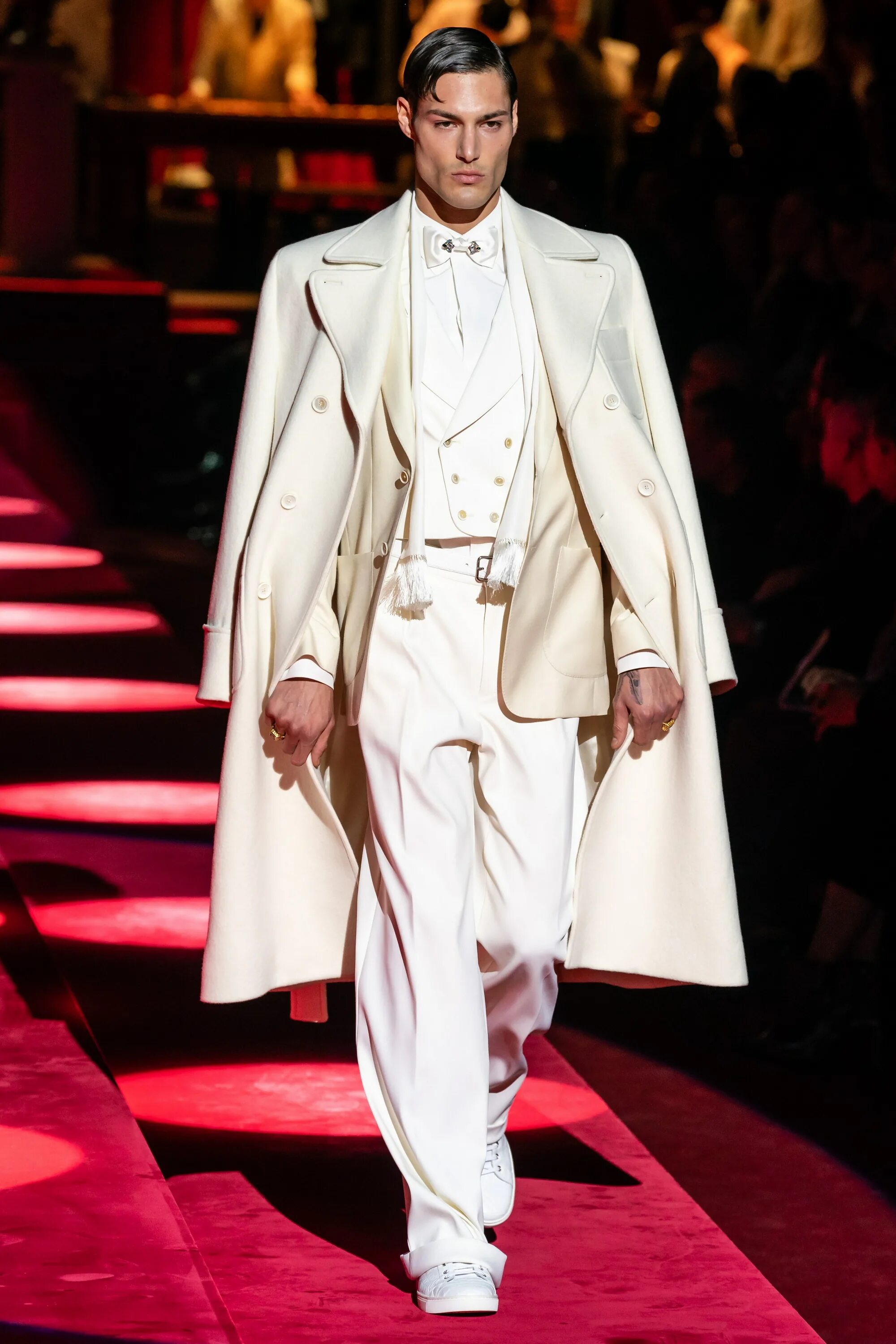 Показ мод мужской одежды 2024 Dolce & Gabbana Fall 2019 Menswear Collection Vogue